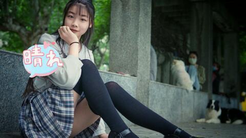 学生制服加长筒袜视频,学生制服搭配长筒袜的时尚演绎